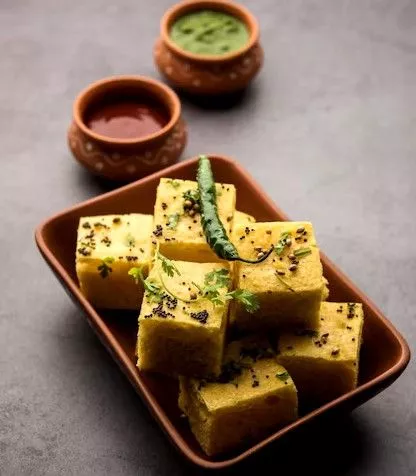 How to make Dhokla ki Recipe?